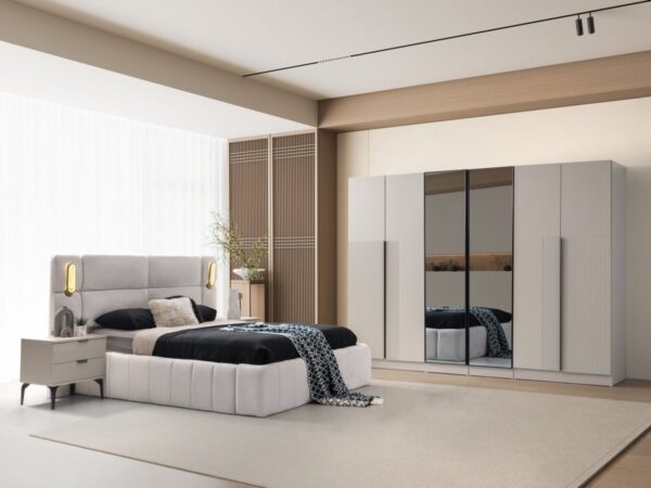 İMPARATOR YATAK ODASI